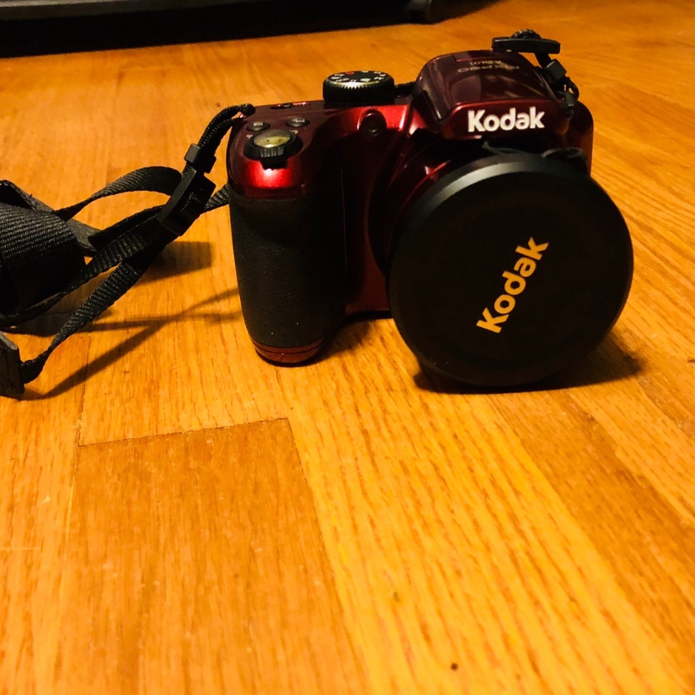 Camera - Picture 3 of 4